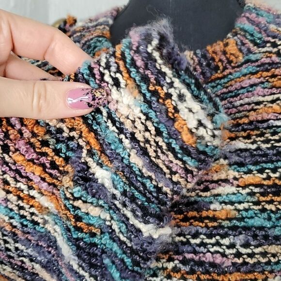 Mike Gonzalez | Jane Boucle Mid-waist Sweater - Picture 5 of 9